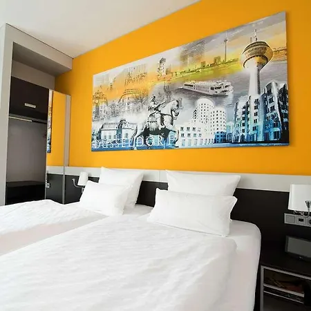 Hotel Carathotel 4*