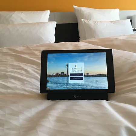 Hotel Carathotel 4*
