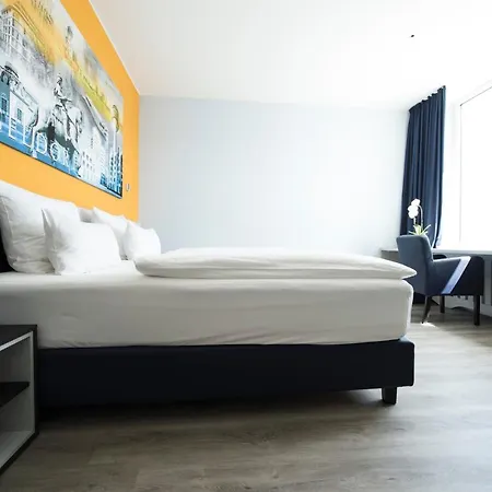 Hotel Carathotel 4*